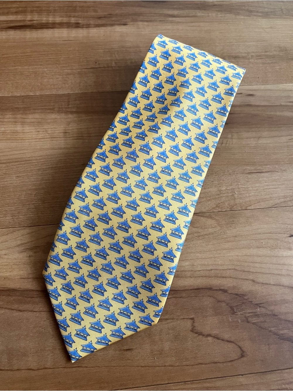 Vintage Alynn Neckwear Silk Tie Yellow Blue Gazebo Larchmont NY Custom Novelty